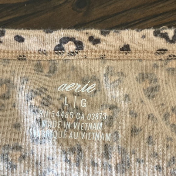 Aerie real soft tank tops - Picture 3 of 8